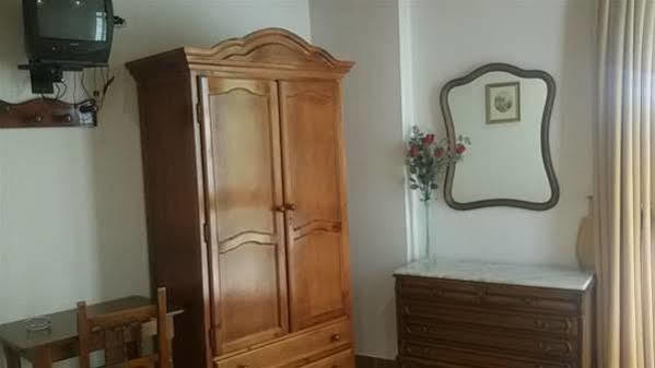 Hotel Restaurante Calderon Arcos de la Frontera Kültér fotó